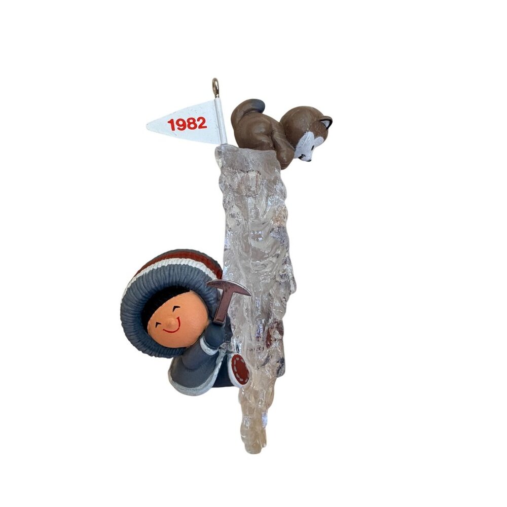 Hallmark Frosty Friends 1982 Ornament #3 Eskimo & Husky on Icicle Boxed